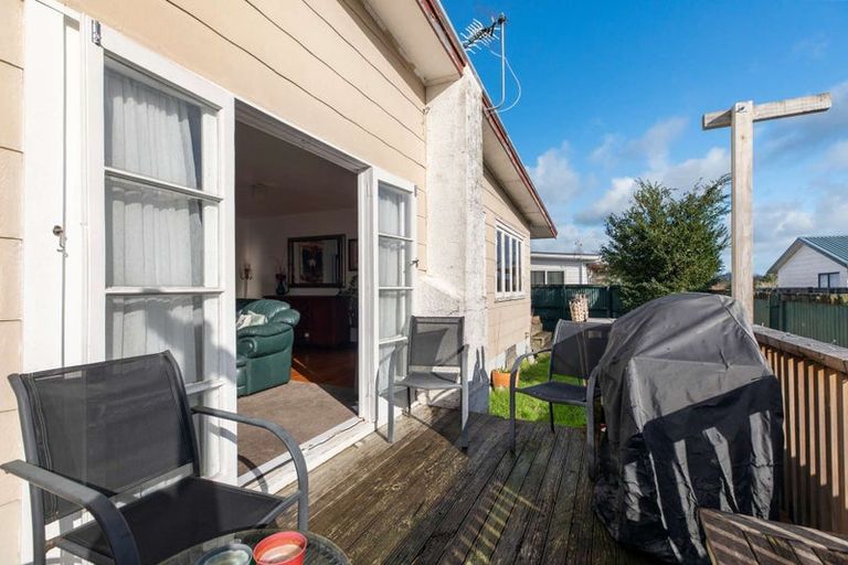 Photo of property in 7 Arney Road, Ranui, Auckland, 0612