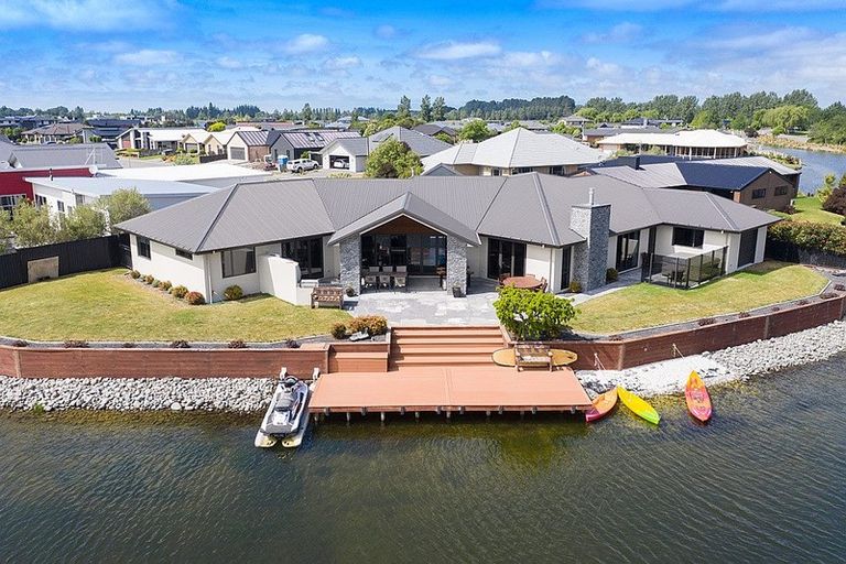 Photo of property in 20 Torbay Avenue, Huntingdon, Ashburton, 7774