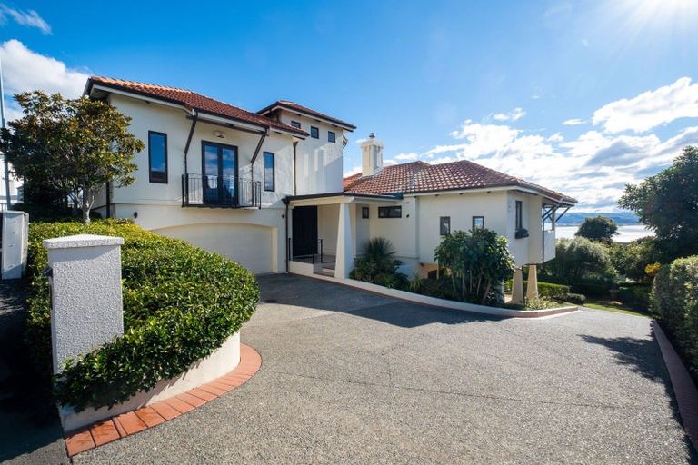 Photo of property in 22 Coleman Terrace, Hospital Hill, Napier, 4110