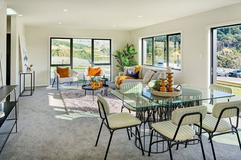 Photo of property in 69 Holystone Road, Whitby, Porirua, 5024