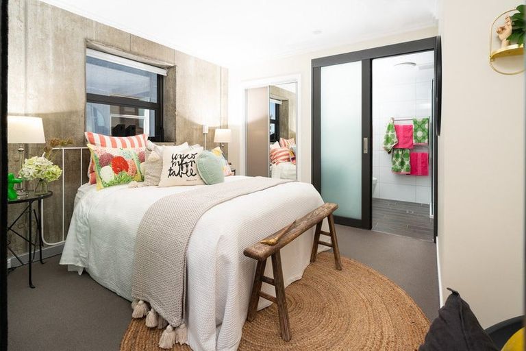 Photo of property in Frame Apartments, 601/111 Molesworth Street, Thorndon, Wellington, 6011