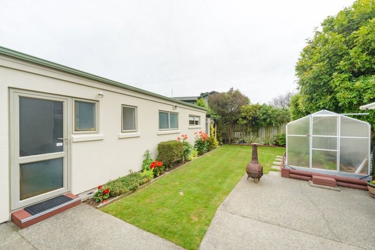 Photo of property in 6 Ursula Drive, Feilding, 4702
