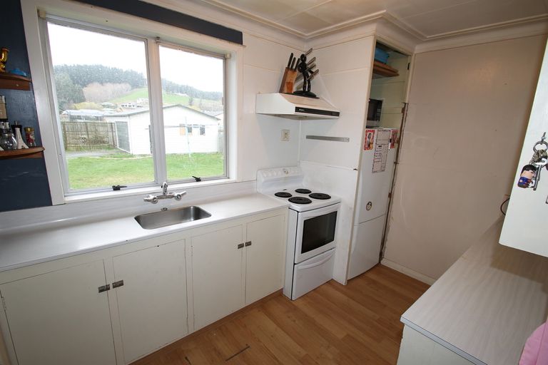 Photo of property in 18 Soper Road, Mosgiel, 9024