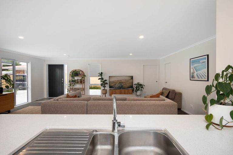 Photo of property in 16a Sharyn Place, Brookfield, Tauranga, 3110