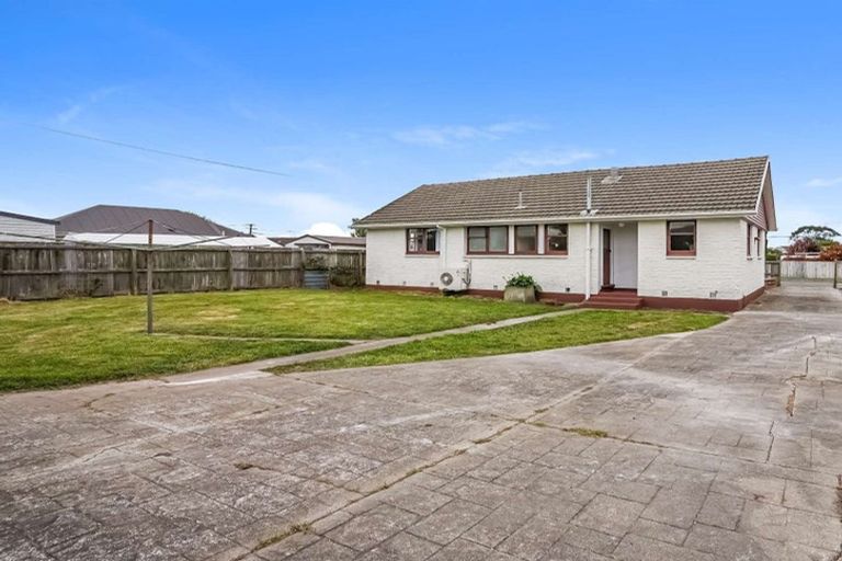 Photo of property in 6 Portchester Street, Aranui, Christchurch, 8061