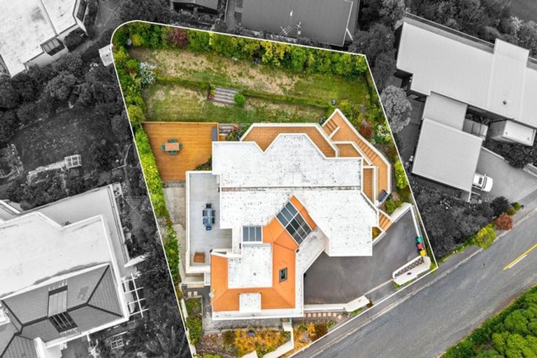 Photo of property in 126 Cannon Hill Crescent, Mount Pleasant, Christchurch, 8081