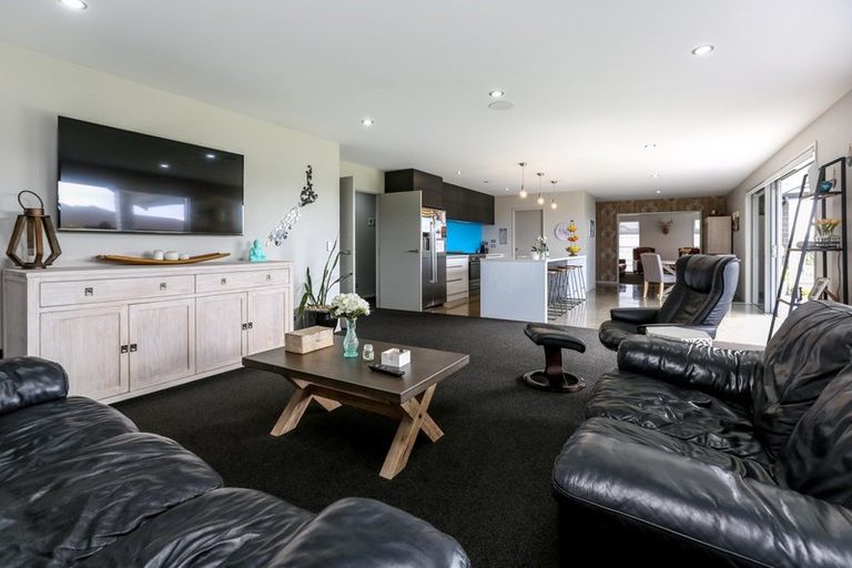 Photo of property in 96b Wills Road, Bell Block, New Plymouth, 4312