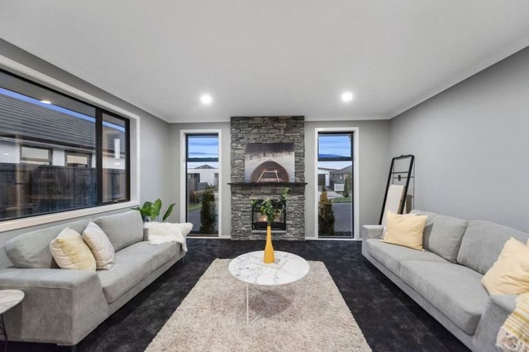 Photo of property in 34 Helen June Avenue, Flagstaff, Hamilton, 3210