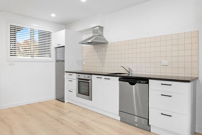 Photo of property in 4/100 Papanui Road, Merivale, Christchurch, 8014