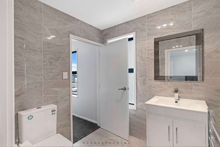 Photo of property in 16 Bliss Court, Takanini, 2110