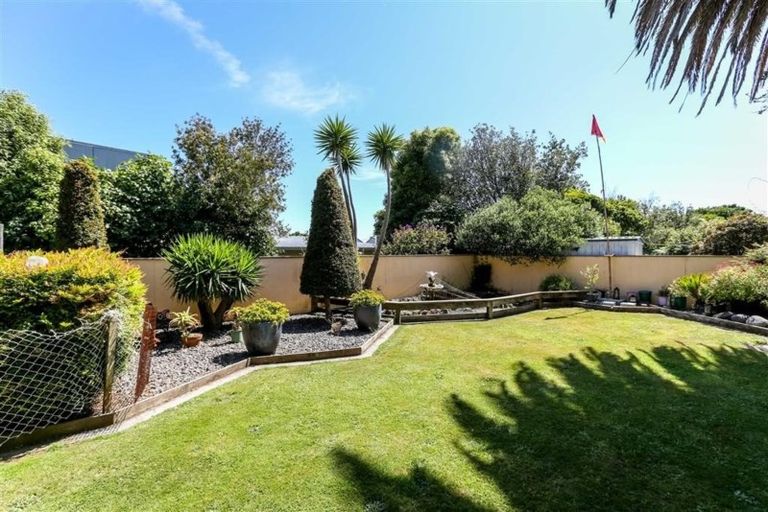 Photo of property in 12a Severn Place, Spotswood, New Plymouth, 4310