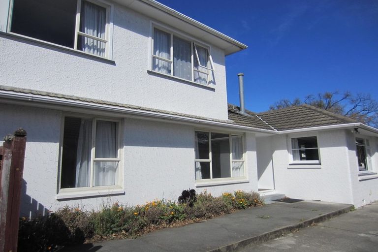 Photo of property in 1/70 Sawyers Arms Road, Northcote, Christchurch, 8052