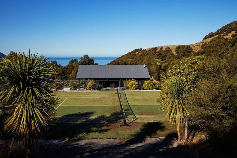 Photo of property in 1481m State Highway 1, Mangamaunu, Kaikoura, 7371