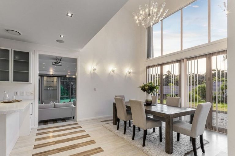 Photo of property in 25 Wicklam Lane, Greenhithe, Auckland, 0632