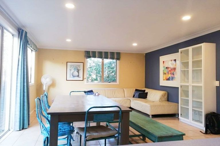 Photo of property in 17 Belle Verde Drive, Sunnynook, Auckland, 0630