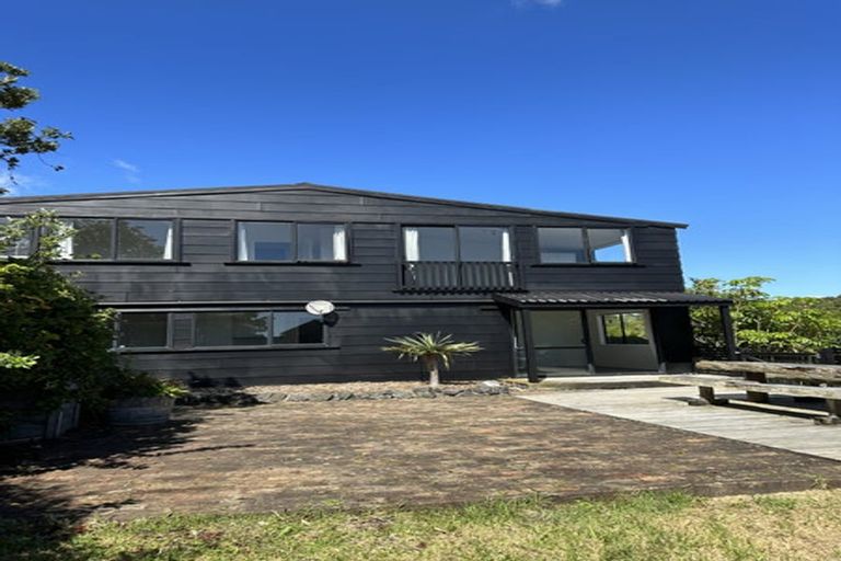 Photo of property in 113 Takatu Road, Tawharanui Peninsula, Warkworth, 0986