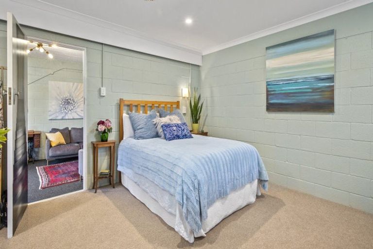 Photo of property in 22 Routly Avenue, Pukekohe, 2120