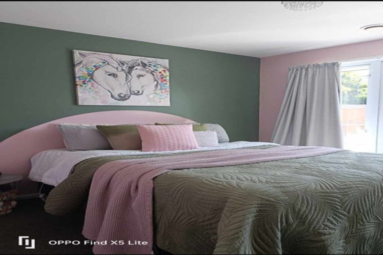 Photo of property in 15 Cross Street, Coalgate, 7673