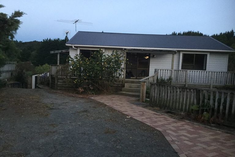 Photo of property in 48c Norana Road, Timberlea, Upper Hutt, 5018