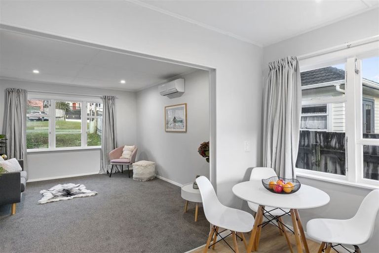 Photo of property in 58 Coast Road, Wainuiomata, Lower Hutt, 5014