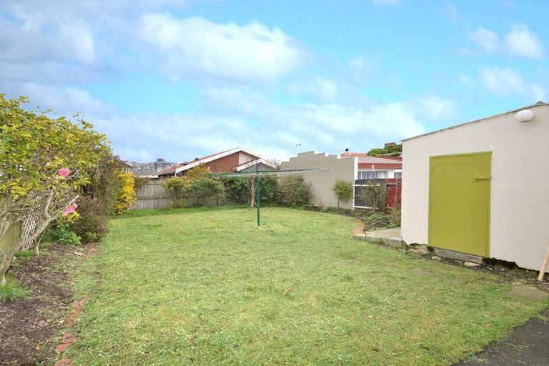 Photo of property in 20 Atkinson Street, South Dunedin, Dunedin, 9012