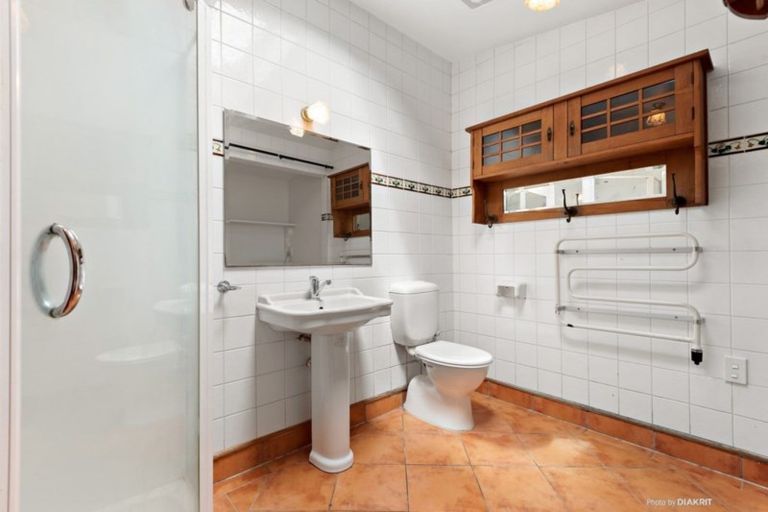 Photo of property in 7 Poplar Grove, Thorndon, Wellington, 6011