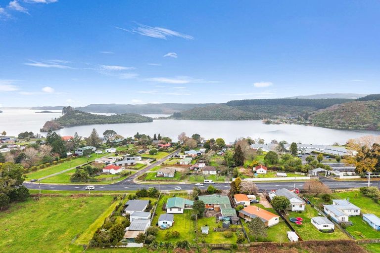 Photo of property in 373 State Highway 33, Mourea, Rotorua, 3074