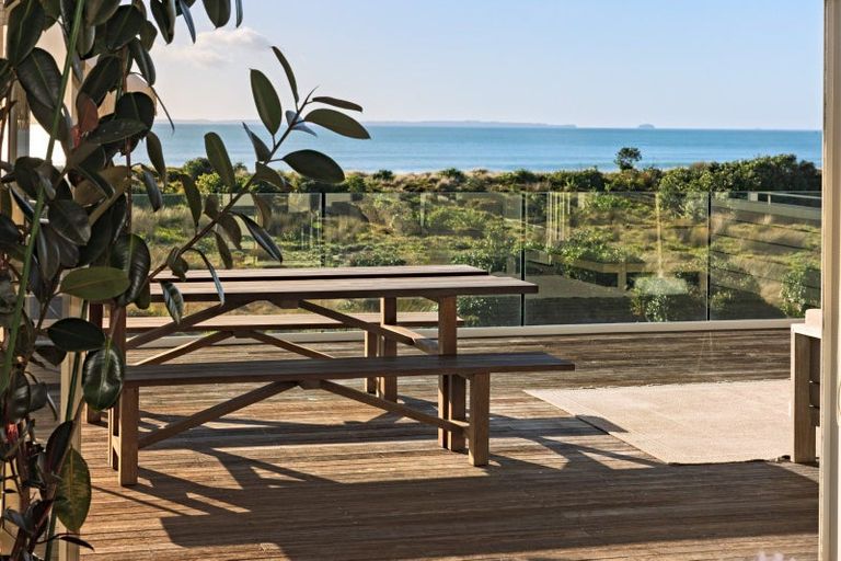 Photo of property in 3/201 Oceanbeach Road, Mount Maunganui, 3116