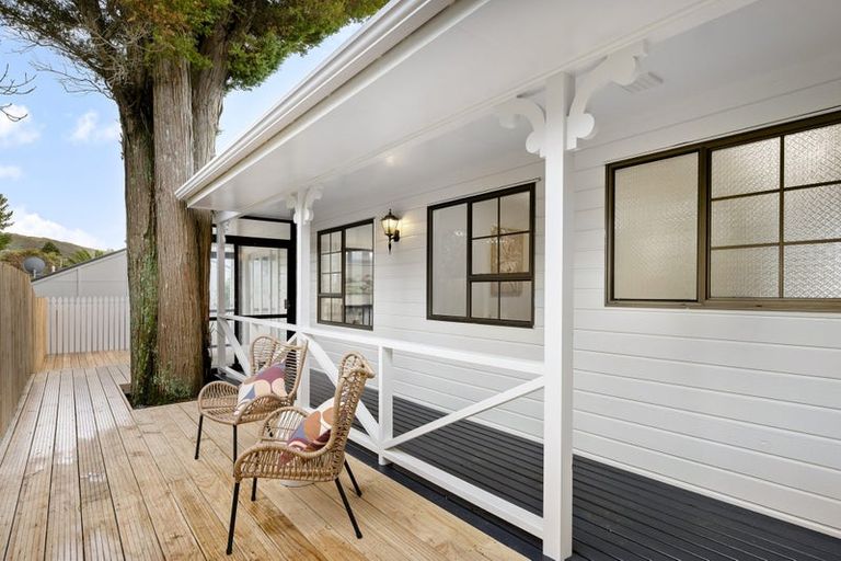 Photo of property in 15 Cargill Street, Karori, Wellington, 6012