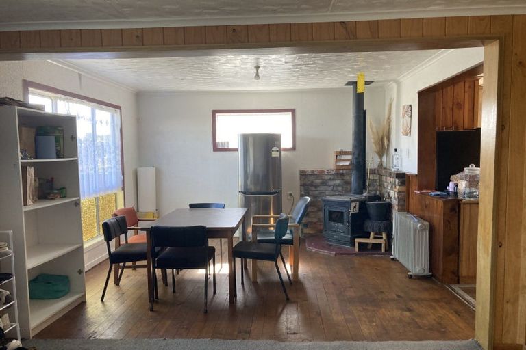 Photo of property in 2 Atkinson Street, Waitara, 4320