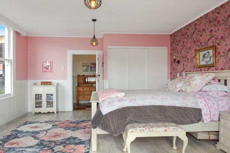 Photo of property in 36 Robinson Street, Foxton, 4814