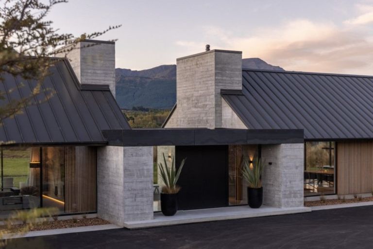 Photo of property in 5 Korimako Road, Speargrass Flat, Queenstown, 9371