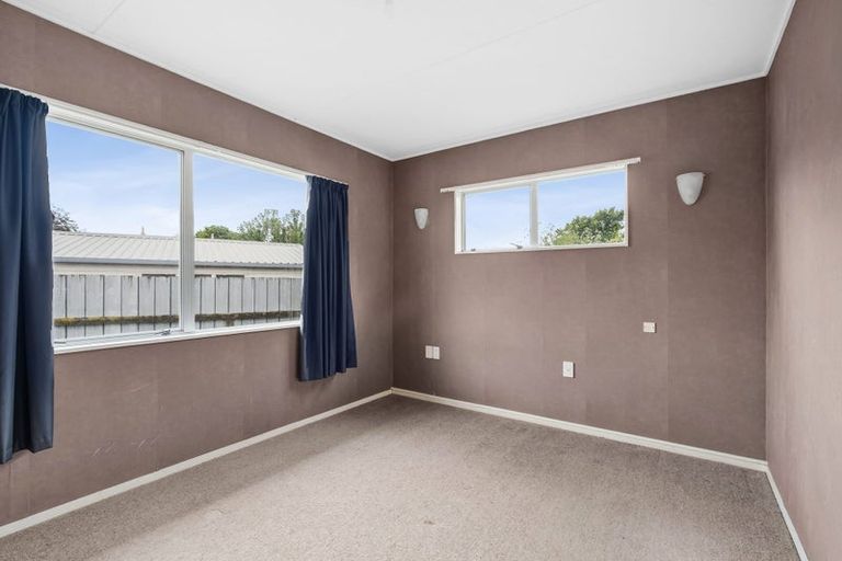 Photo of property in 33 Rimu Street, Levin, 5510