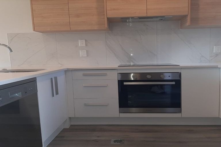 Photo of property in 134c Tiriwa Drive, Massey, Auckland, 0614