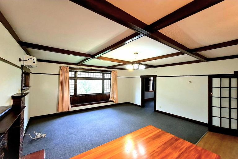 Photo of property in 100 Nairn Street, Mount Cook, Wellington, 6011