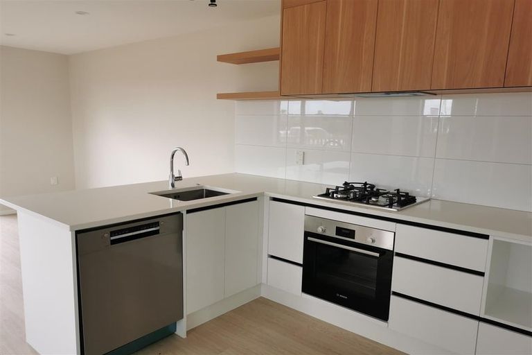 Photo of property in 67 Kaha Road, Papakura, 2110