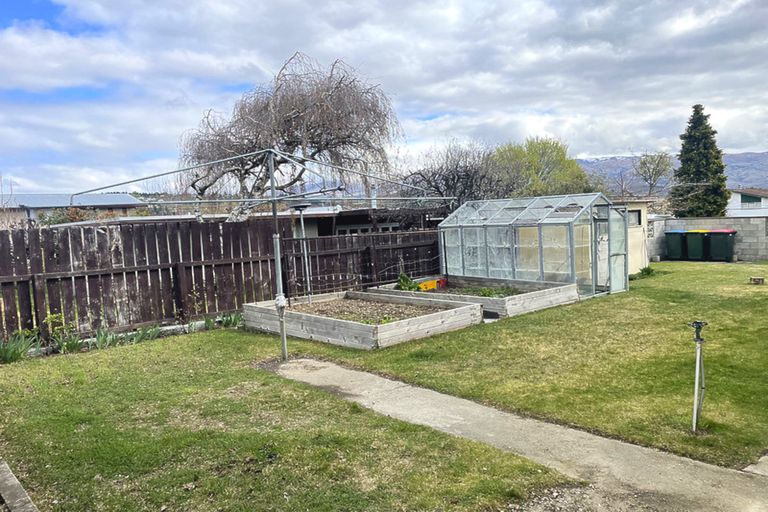 Photo of property in 38 Royal Terrace, Alexandra, 9320