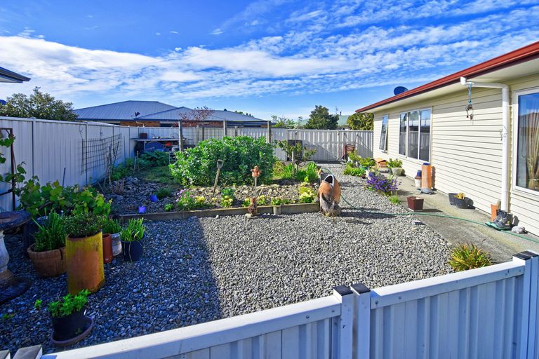 Photo of property in 11 Norris Way, Masterton, 5810