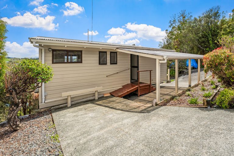 Photo of property in 5a Rangimaarie Crescent, Snells Beach, 0920