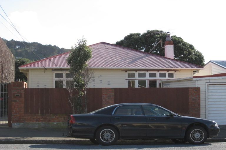 Photo of property in 34 Te Whiti Street, Kilbirnie, Wellington, 6022