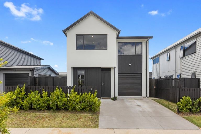 Photo of property in 101 Dunkeld Drive, Papamoa, 3118