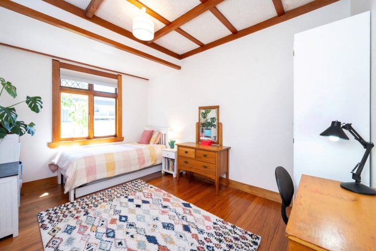 Photo of property in 702 Avenue Road East, Parkvale, Hastings, 4122