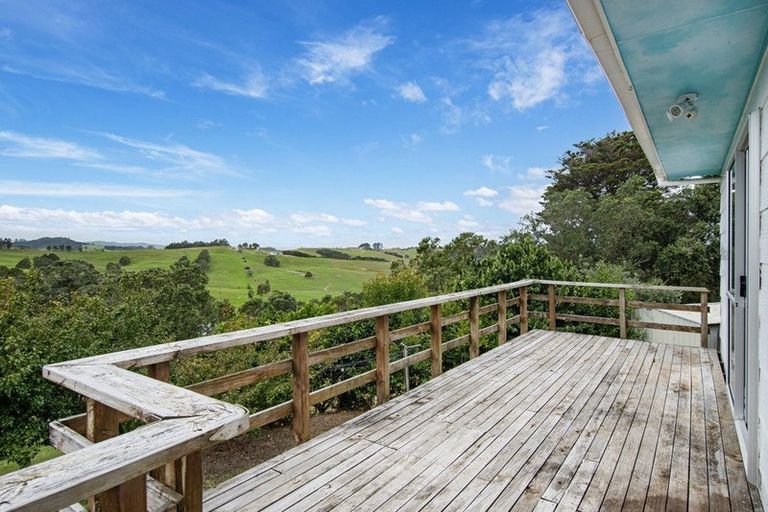 Photo of property in 186 Old School Road, Maungakaramea, Whangarei, 0178