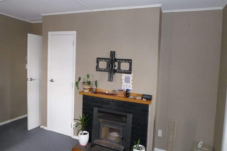 Photo of property in 12 Russell Street, Foxton, 4814