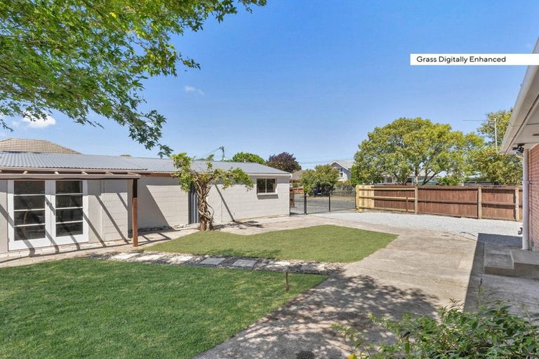 Photo of property in 26 Charlcott Street, Burnside, Christchurch, 8053