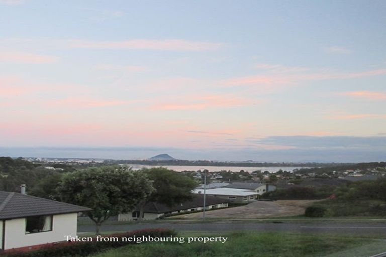 Photo of property in 47 Orion Drive, Welcome Bay, Tauranga, 3112