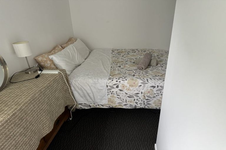 Photo of property in 46 Halifax Street, Kingston, Wellington, 6021