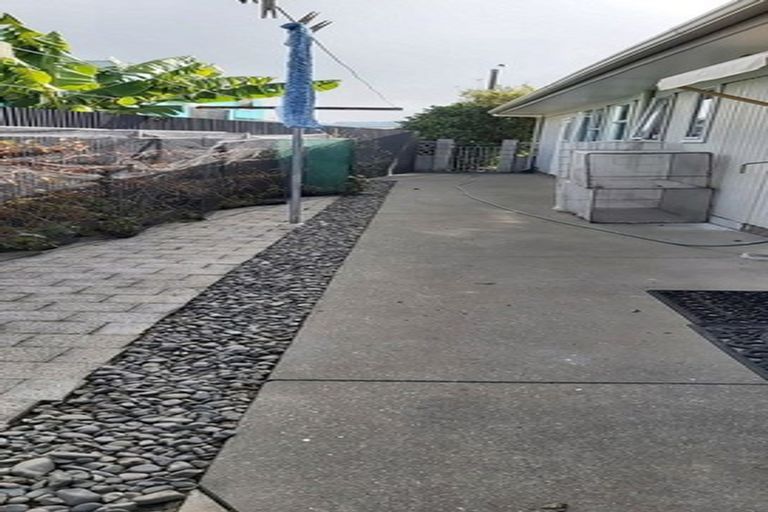 Photo of property in 15 Roskilda Crescent, Taradale, Napier, 4112