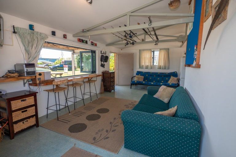 Photo of property in 20 Peninsula Parade, Hihi, Mangonui, 0494