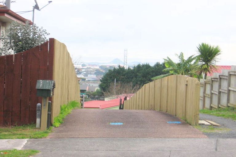 Photo of property in 5 Correa Court, Goodwood Heights, Auckland, 2105